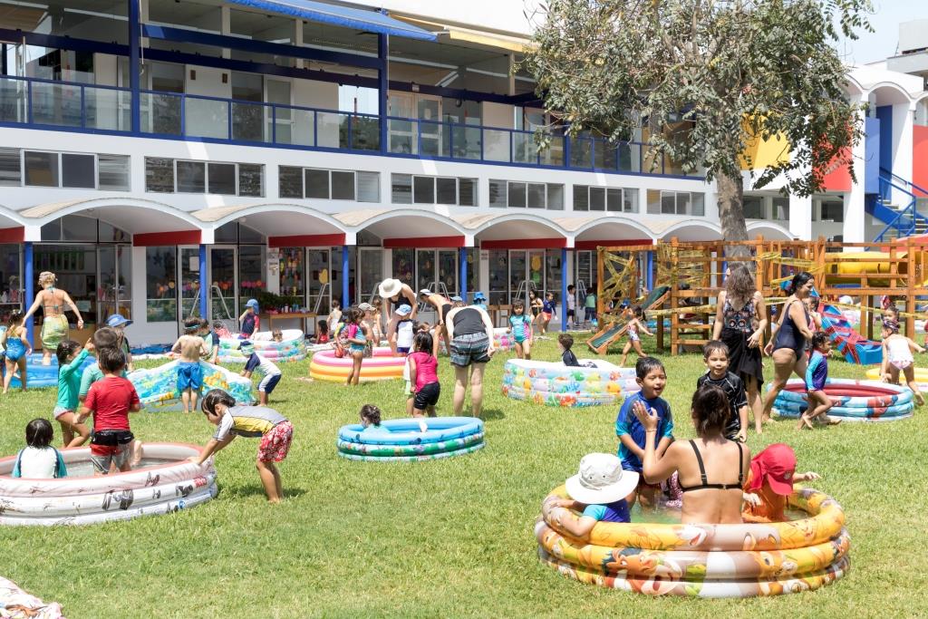 dia-piscinas-006